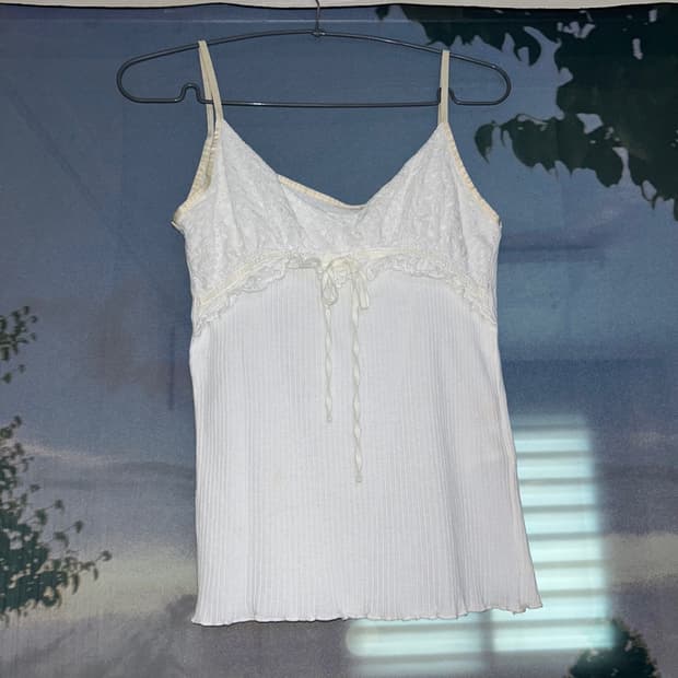 Sleeveless