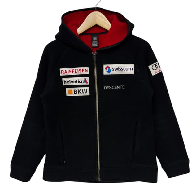 데상트 아우디 후리스 집업