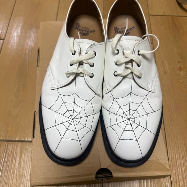 닥터마틴 슈프림 스파이더웹270