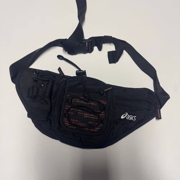 희귀!! 아식스 Asics 올드스쿨 y2k 힙색 웨이스트백 가방