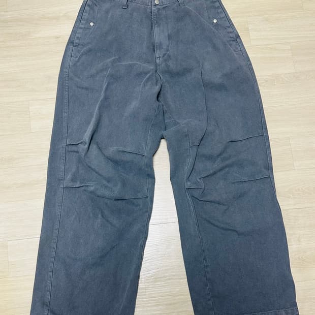 해칭룸 스노우 진 그레이