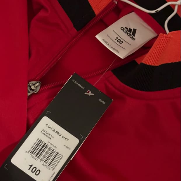 빈티지 아디다스 레드 트랙탑 집업