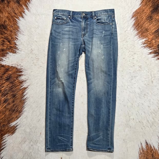 유니클로 데미지 중청 데님팬츠