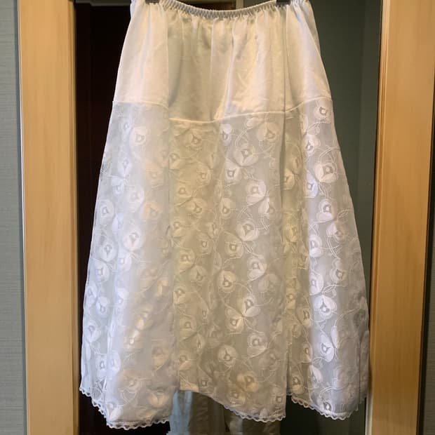 flower layered slip sk