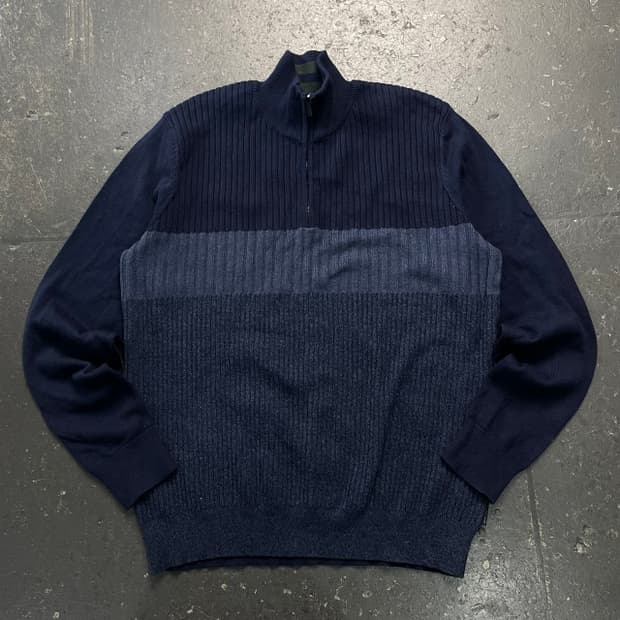 105 캘빈클라인 니트 