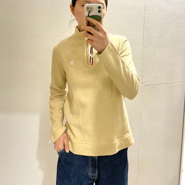 꾸레주 면 혼방 니트 반집업 쿼터집업