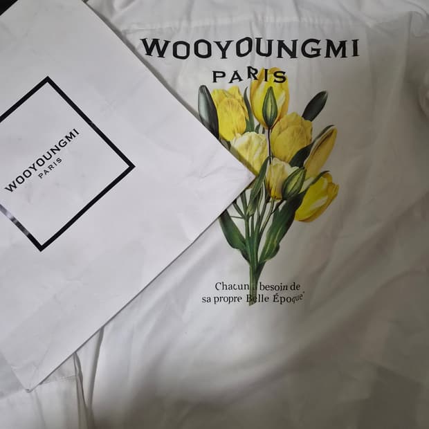 우영미 플라워 백로그 셔츠