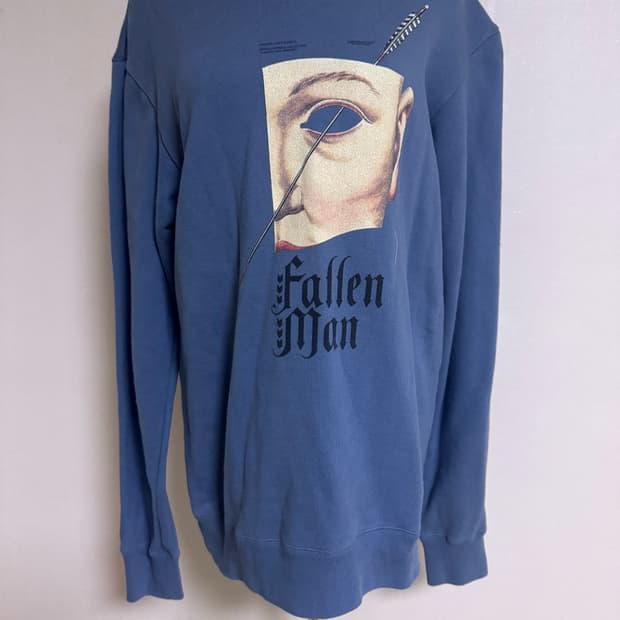 언더커버 Fallen Man 맨투맨 4사이즈