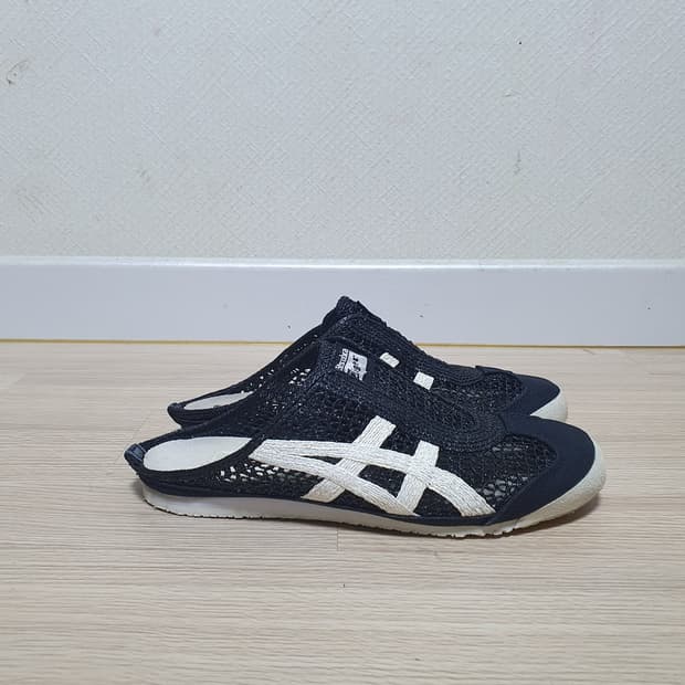 오니츠카타이거 맥시코66 사봇 뮬 슬리퍼 245