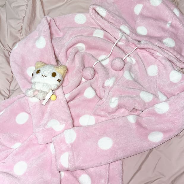 히메갸루 빈티지 핑크 땡땡이 후드 잠옷 원피스