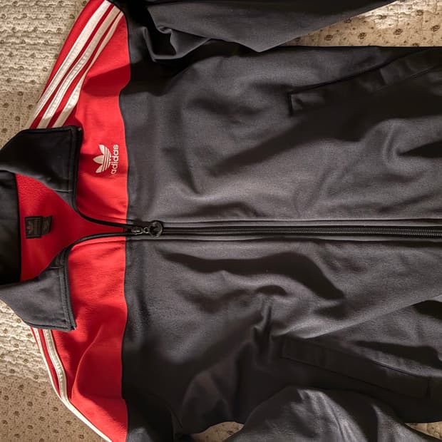 조지아 빨검 아이다스 져지 