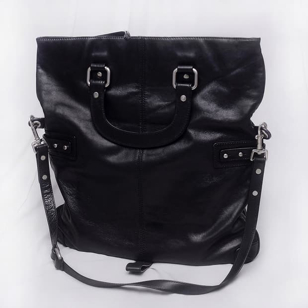 클럽 모나코 x 스누피 가죽 스퀘어 폴드오버 2웨이 빅토트.숄더백