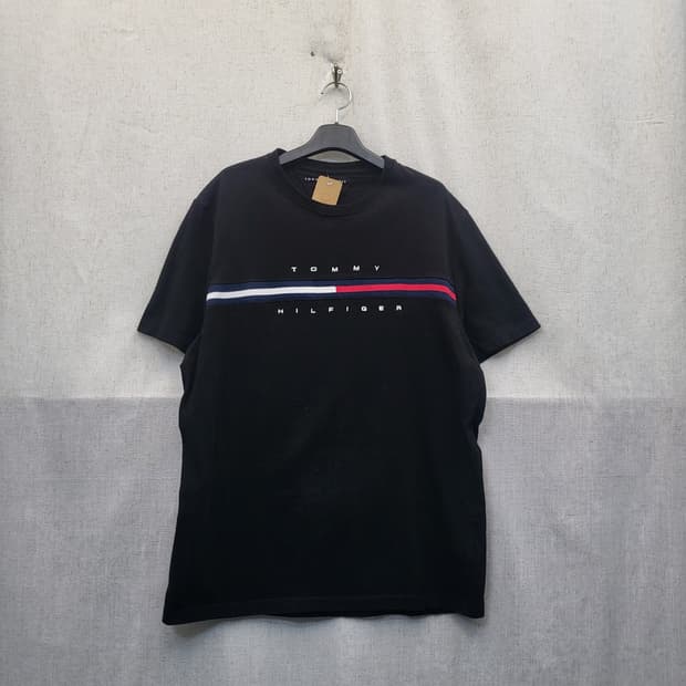타미힐피거 블랙 스트라이프 반팔 티셔츠