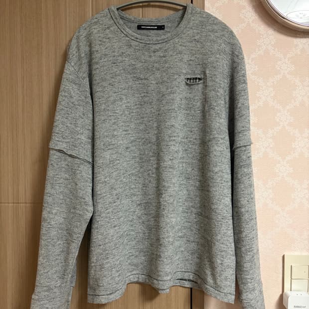 해칭룸 layer cuffs tee