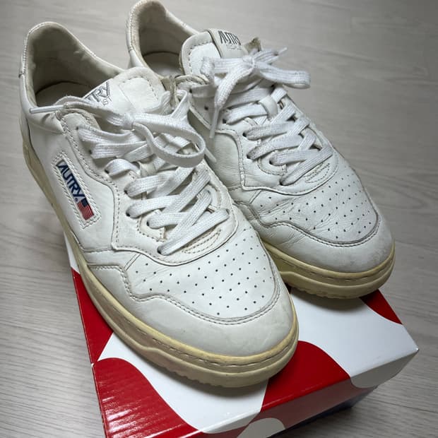 오트리 메달리스트 로우 고트스킨 