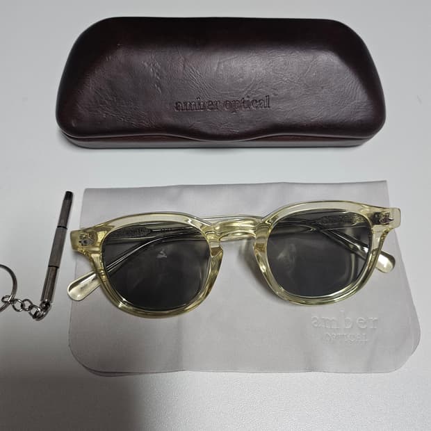앰버옵티컬 선글라스 (47)