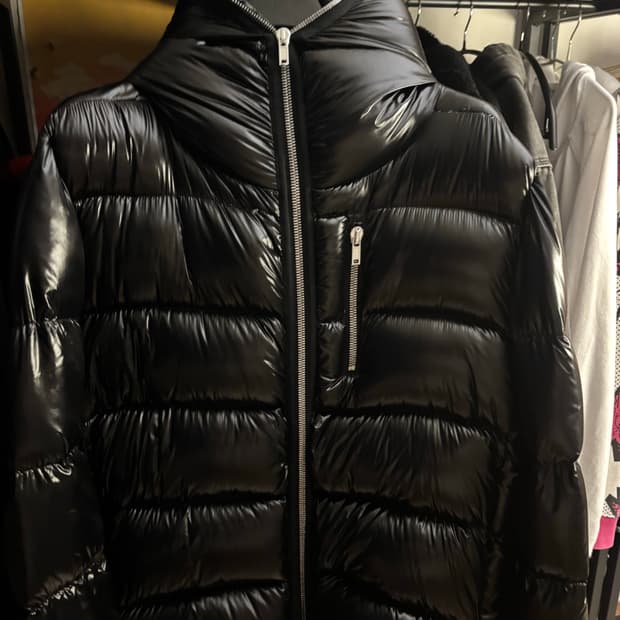 릭오웬스 씰 패딩 52 사이즈