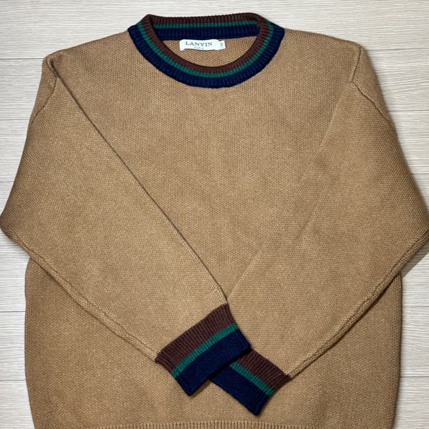 랑방 명품 브라운 넥라인 포인트 니트