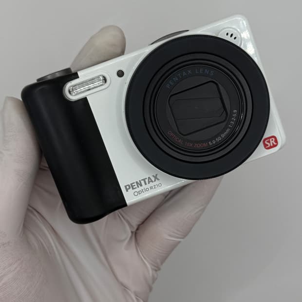 📸 PENTAX Optio RZ10 (화이트) – 손 안에 들어오는, 