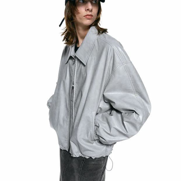인사일런스우먼 미니멀 비건 레더 오버핏 점퍼 LIGHT GREY