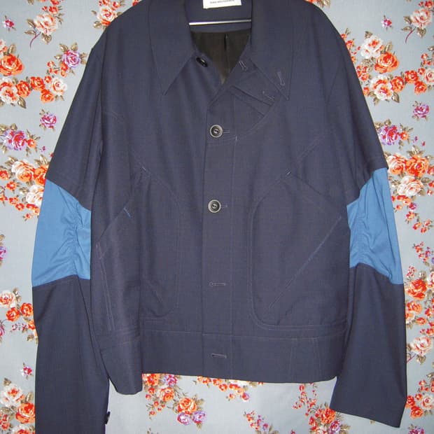 키코 코스타디노브 카셀 블루종