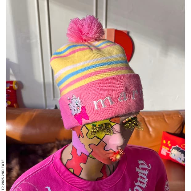 Old DISNEY Japan Marie Knit Beanie