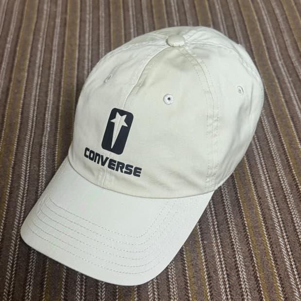 다크쉐도우x컨버스 볼캡