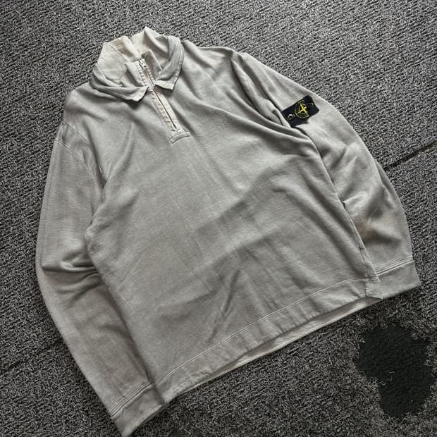 스톤아일랜드 아카이브 하프 집업 스웻 셔츠 4205