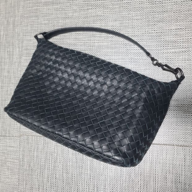 보테가베네타 인트레치아토 숄더백 토트백 블랙 호보백