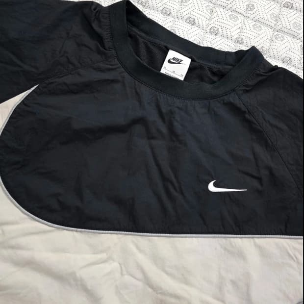 나이키 빅스우시 우븐 긴팔 티셔츠 XL 105