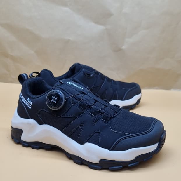 네파 이젠벅 엑스그립 트레킹화240