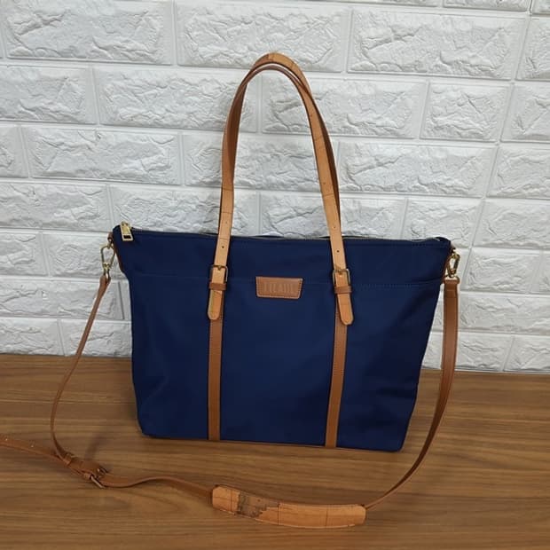 프리마클라쎄 쇼퍼백 겸 크로스백 (미착용)