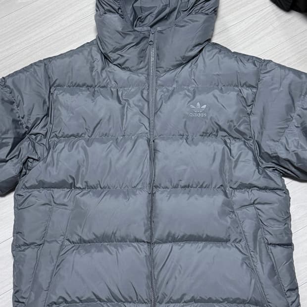 아디다스 남성 패딩