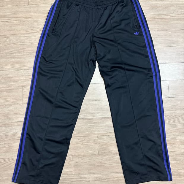 니들스맛 아디다스 트랙팬츠 검보
