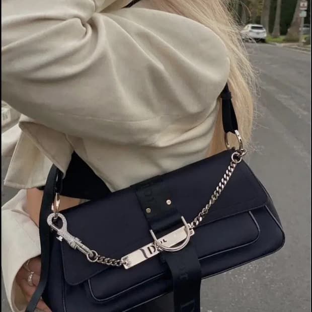 수수료포함) 디올 하드코어 Dior hardcore 숄더백