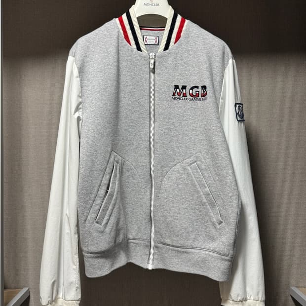 몽클레어 감마블루 자수 로고 자켓 그레이 L 