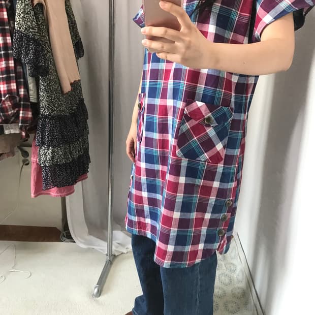 check wood button pocket dress