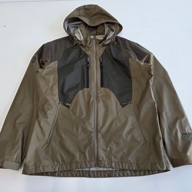 코오롱 등산복 바람막이 카키 110