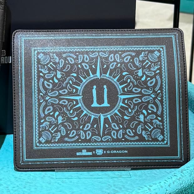 지드래곤 마우스패드