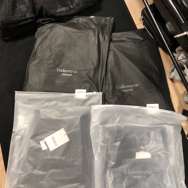 언더마이카 벨베틴 벨벳 팬츠,머드 진, 구합니다