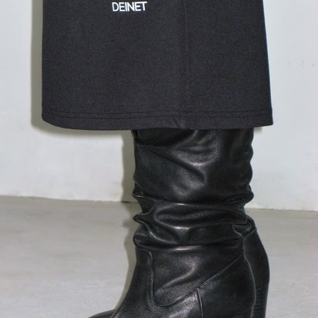 다이닛 부츠 DEINET RIMPLE LONG BOOTS IN BLACK
