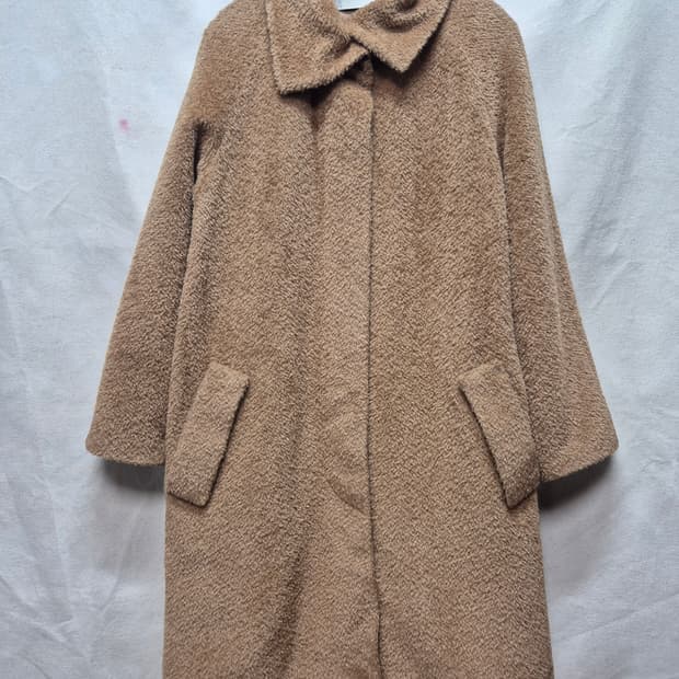 구호 알파카 코트