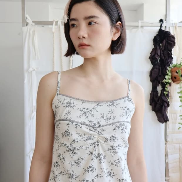 콜로신스 primrose lace sleeveless