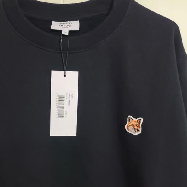 메종키츠네 블랙 맨투맨 105, 90-95