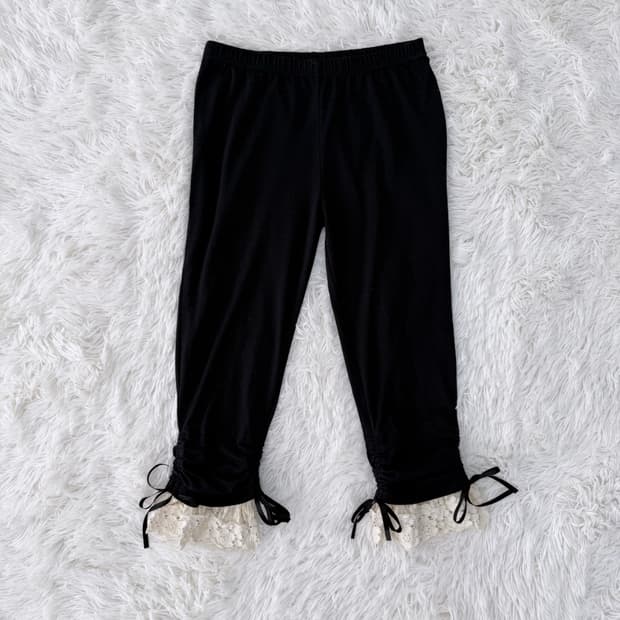 레이스 카프리 레깅스