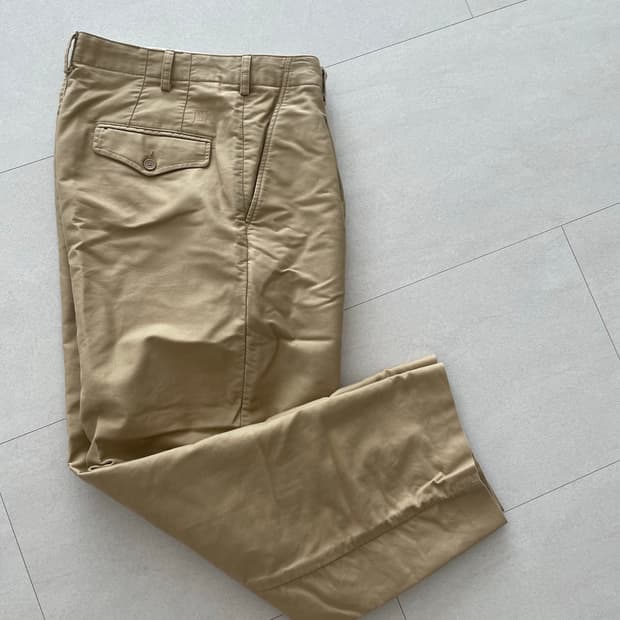 유니클로 jw앤더슨 턱 와이드 팬츠