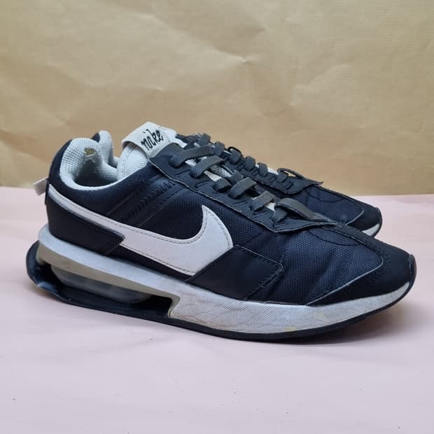 나이키 에어맥스 프리데이 여성운동화230