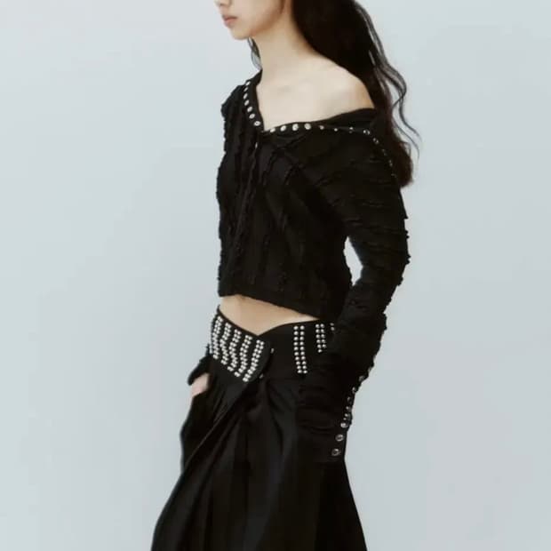 김미더영 LACE BUTTON TOP