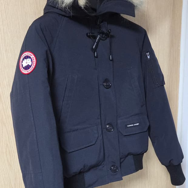 (착샷) 캐나다구스 칠리왁 네이비