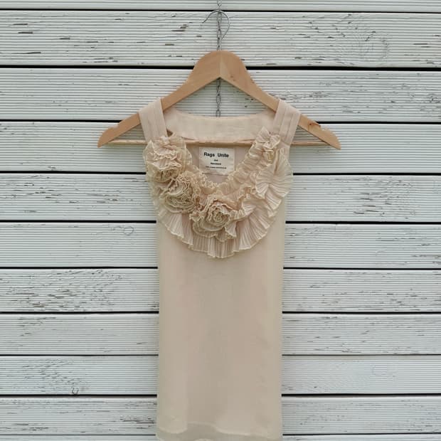 Ruffle Flower Sleeveless Top